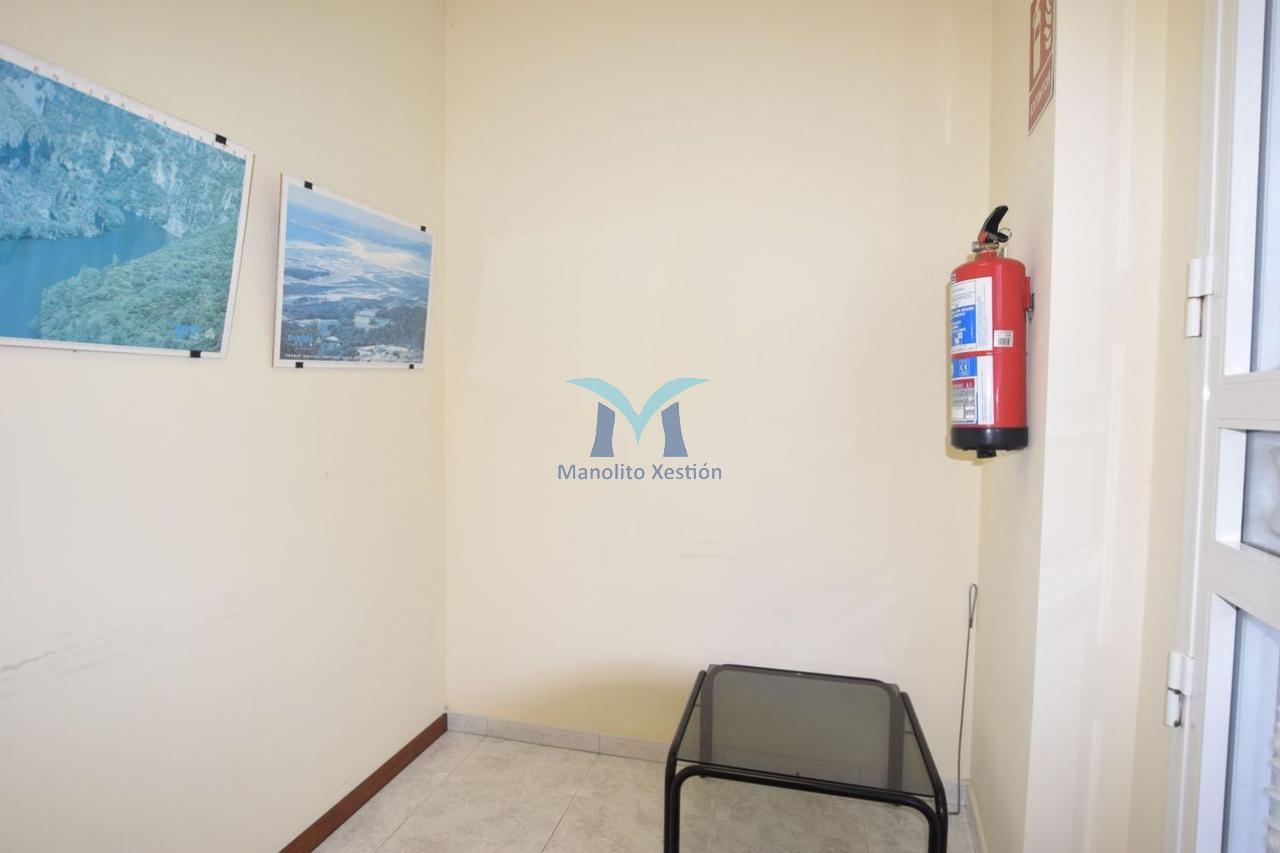 176994555795600028788_176976399467 Oficina en calle Breas, 43