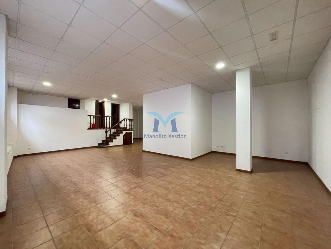 176994659086100028789_176976401378 Local en calle Xosé Fernández da Ponte, 1