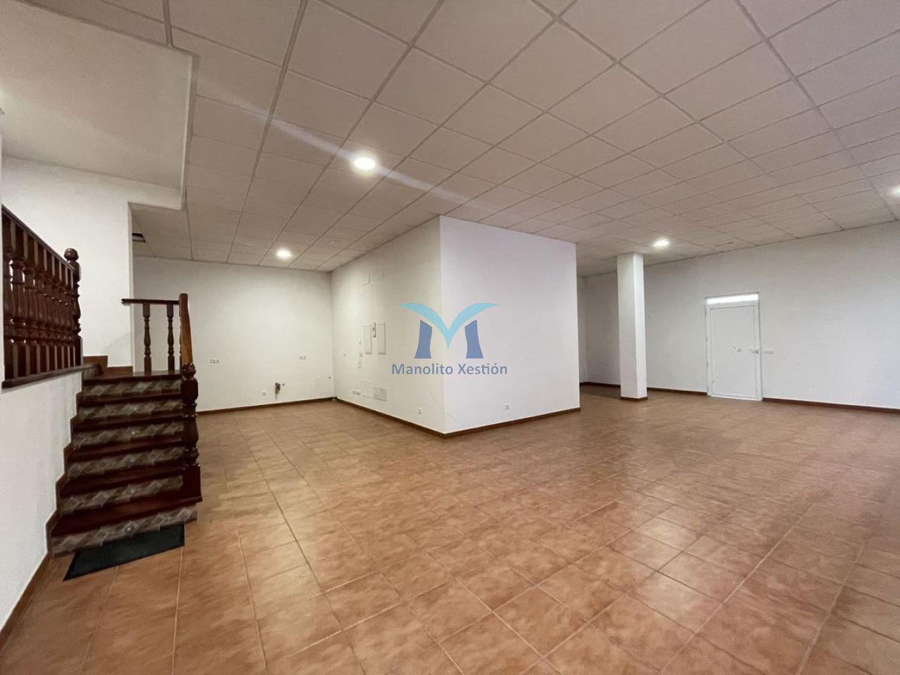 176994659196400028789_176976401456 Local en calle Xosé Fernández da Ponte, 1