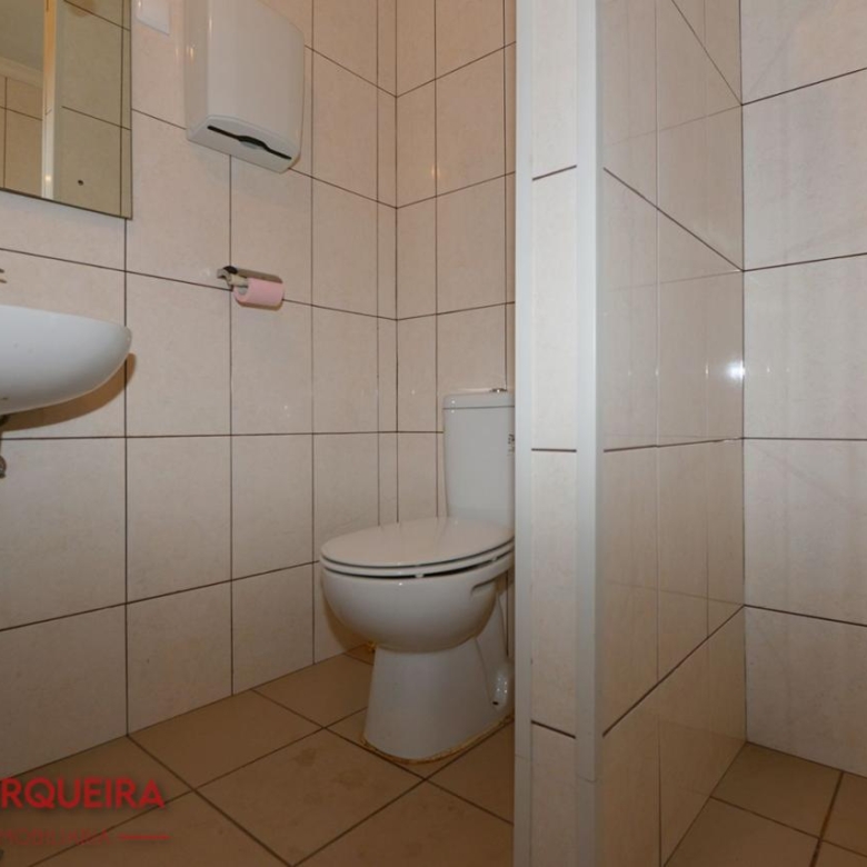 GRAN VIVIENDA EN VALENÇA CON 6.000 m² DE TERRENO – IDEAL PARA CASA RURAL