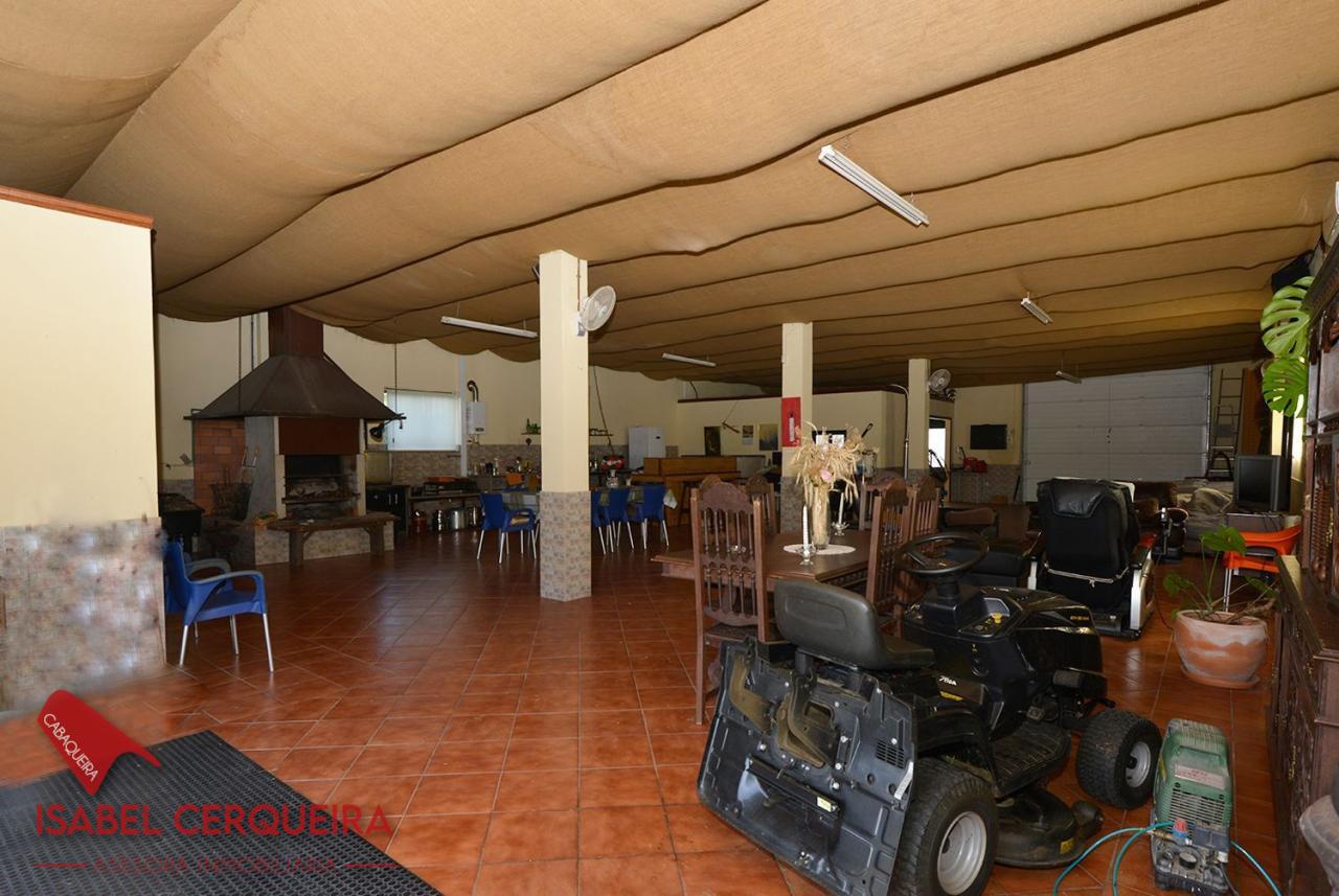 176996506715000039637_173385157630 GRAN VIVIENDA EN VALENÇA CON 6.000 m² DE TERRENO – IDEAL PARA CASA RURAL