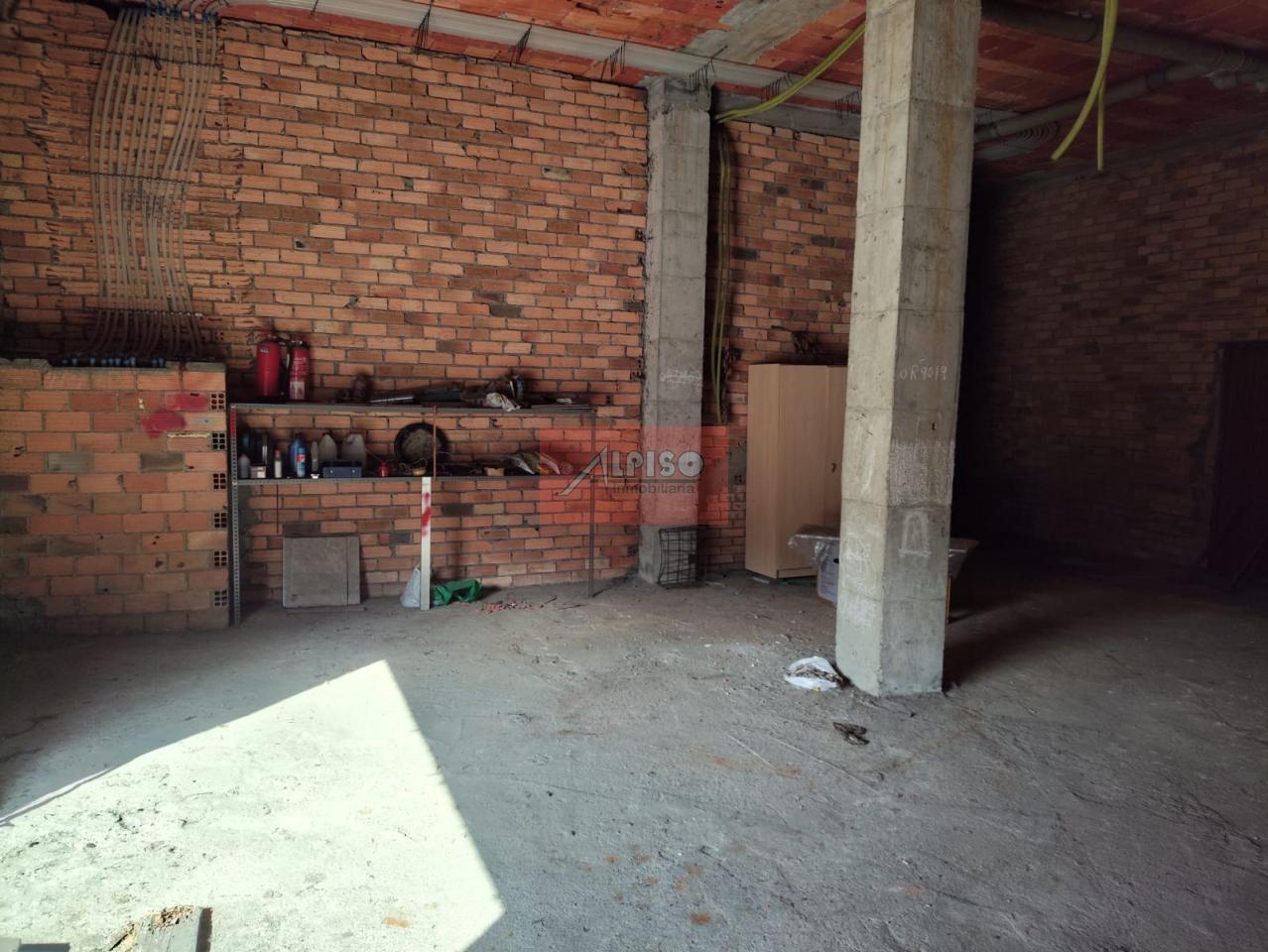 177002441683300028790_176158336880 Local Comercial en Ourense