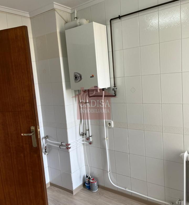 BONITO PISO EN VENTA EN LEDESMA. REFORMADO. REF 10556