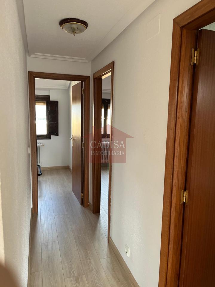 177014082214100168887_177013966706 BONITO PISO EN VENTA EN LEDESMA. REFORMADO. REF 10556