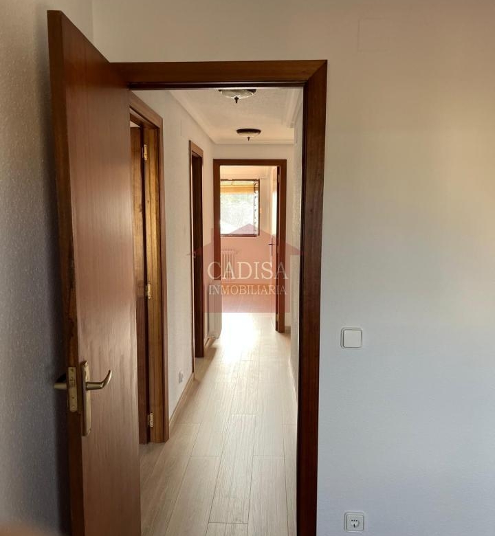 BONITO PISO EN VENTA EN LEDESMA. REFORMADO. REF 10556