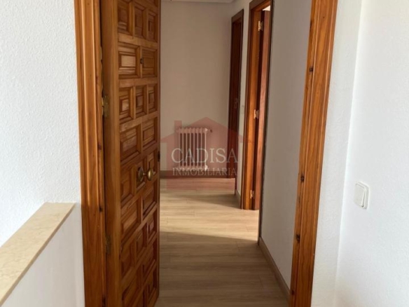 BONITO PISO EN VENTA EN LEDESMA. REFORMADO. REF 10556
