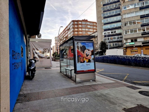 Local próximo a Urzaiz