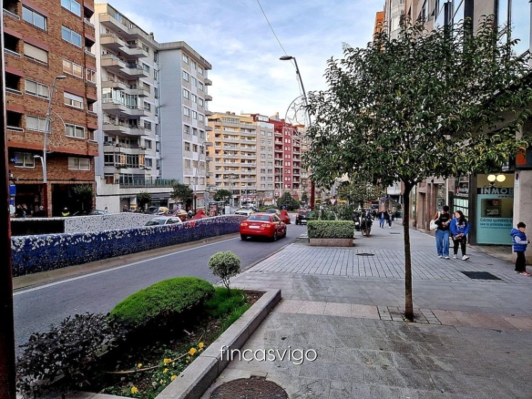 Local próximo a Urzaiz