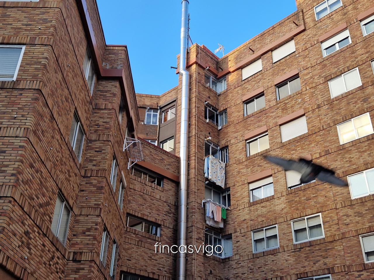 177020862972600027936_175147097724 Local con salida de humos