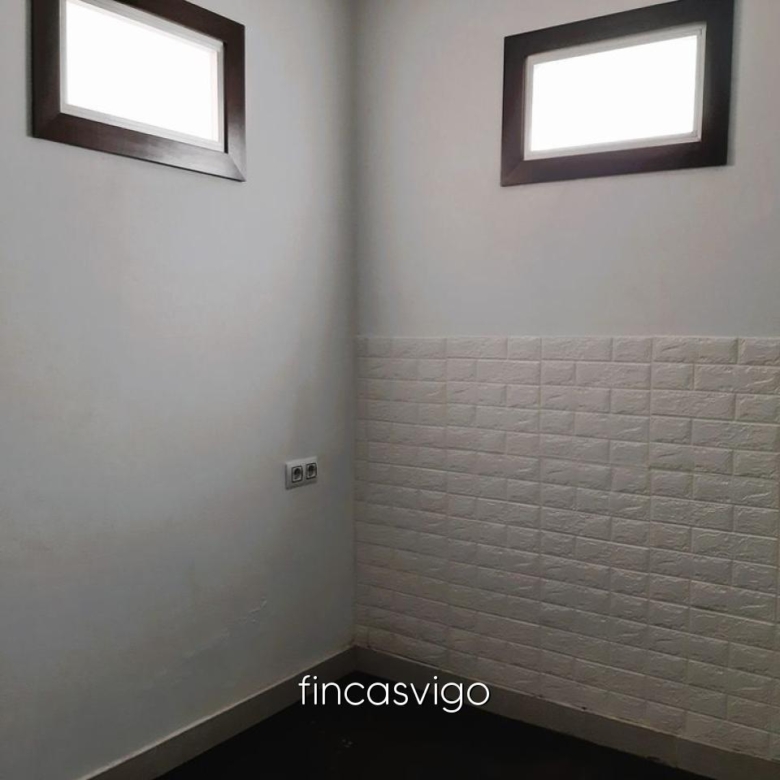 PELUQUERÍA EN ZONA TRANSITADA
