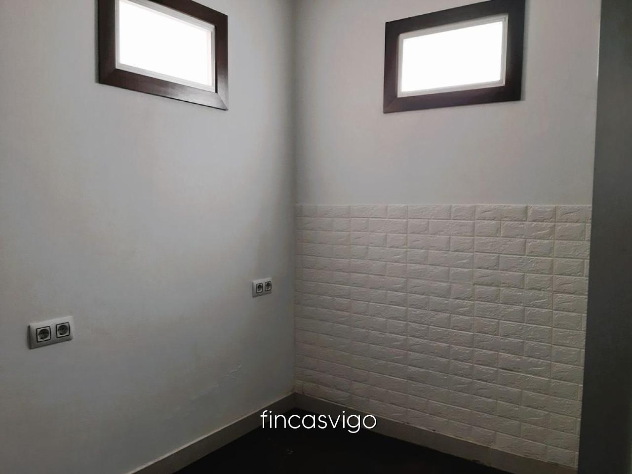 PELUQUERÍA EN ZONA TRANSITADA