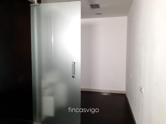 PELUQUERÍA EN ZONA TRANSITADA