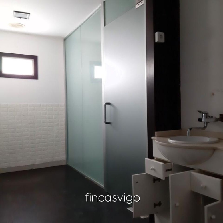 PELUQUERÍA EN ZONA TRANSITADA