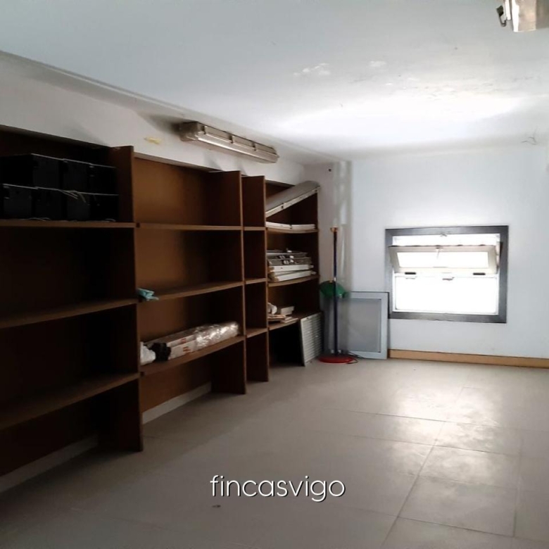 PELUQUERÍA EN ZONA TRANSITADA