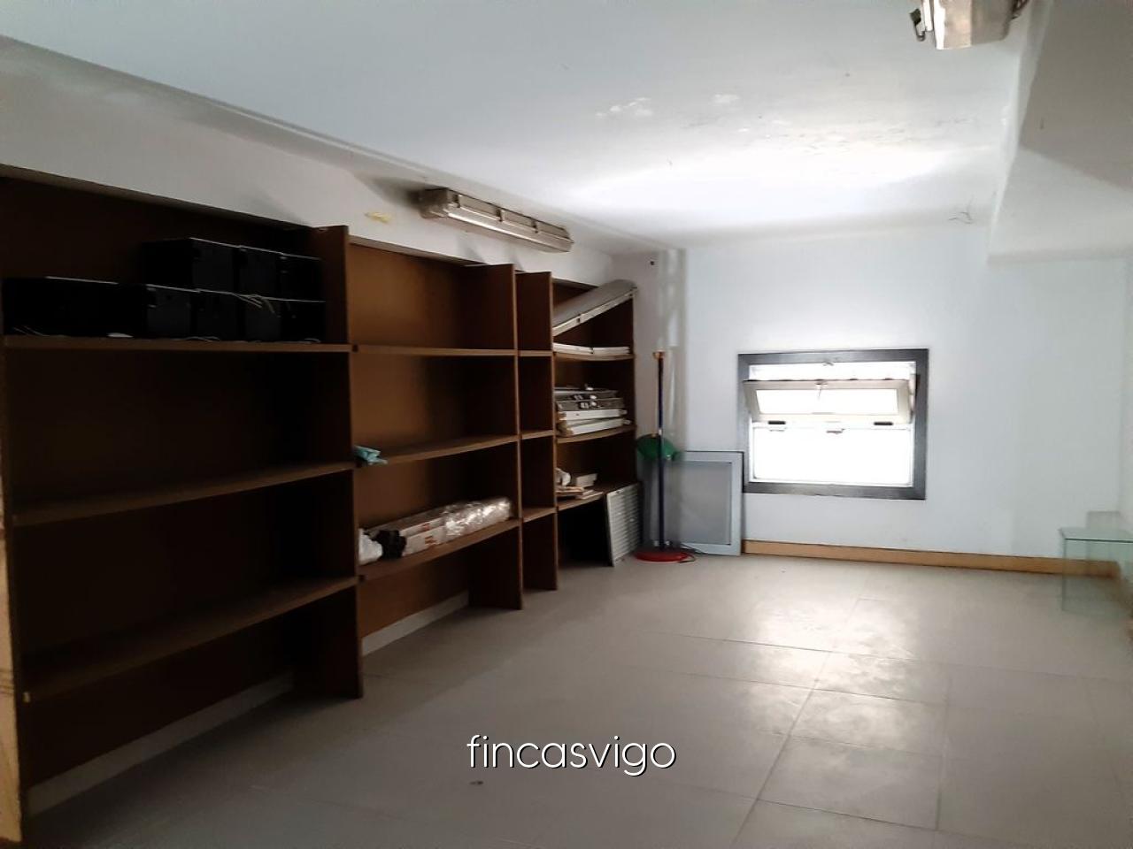 PELUQUERÍA EN ZONA TRANSITADA