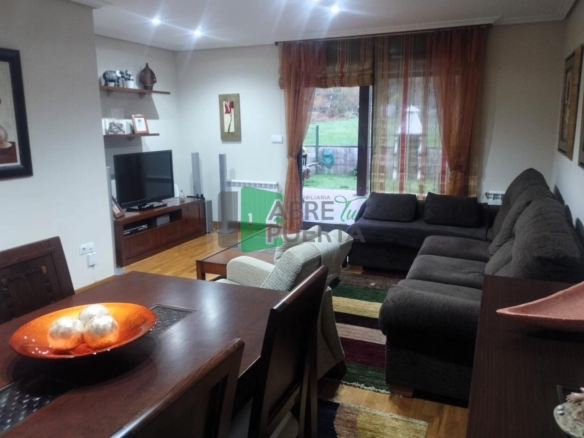 CHALET ADOSADO EN CAMBEO/COLES