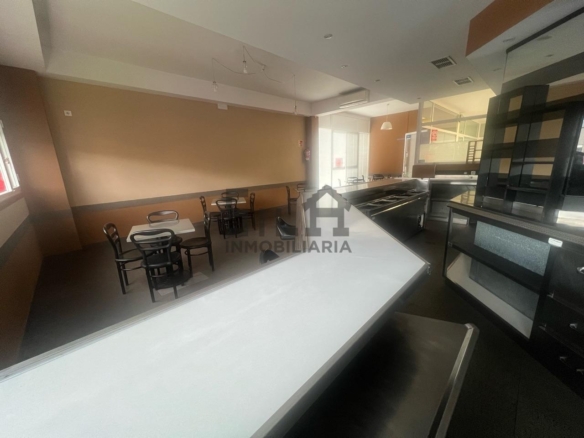 ALQUILER BAR EN ZONA LAGOAS