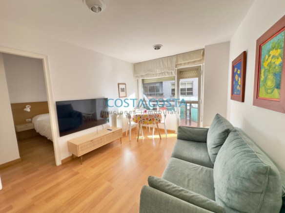 Apartamento exterior con terraza en plaza de Compostela, pleno centro de Vigo