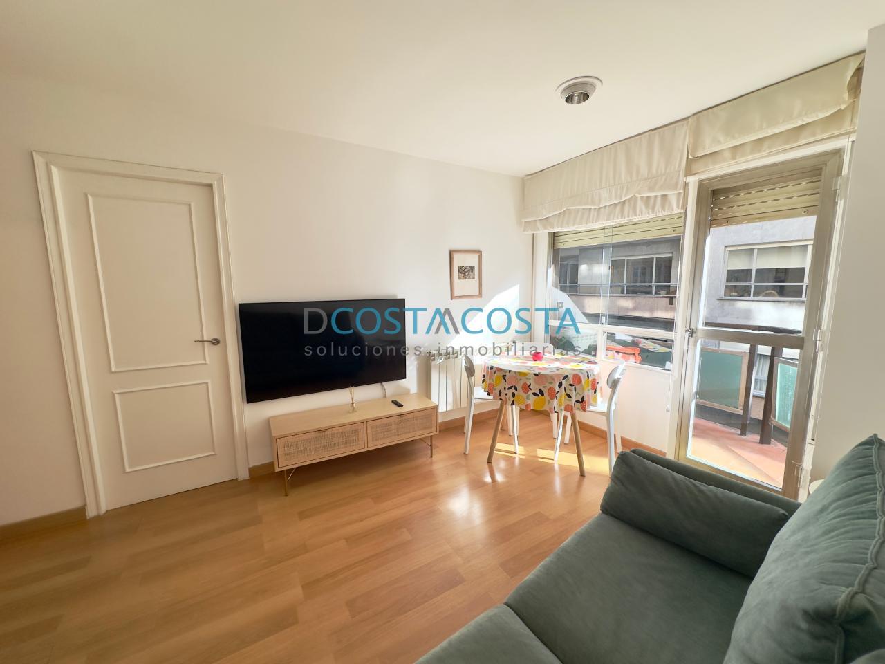 177134266546400169201_177132459577 Apartamento exterior con terraza en plaza de Compostela, pleno centro de Vigo