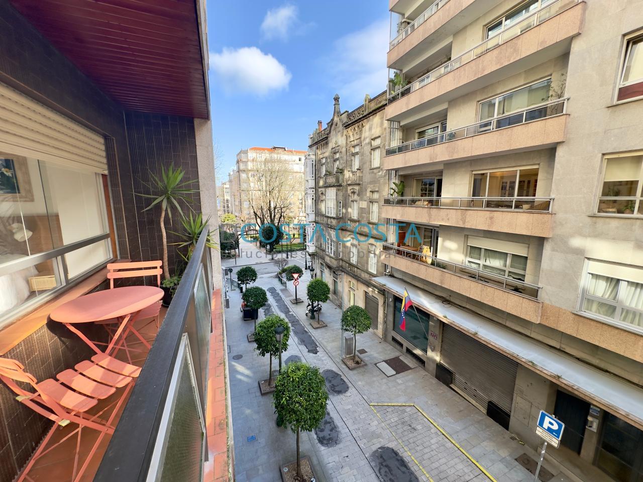 177134267274000169201_177132461503 Apartamento exterior con terraza en plaza de Compostela, pleno centro de Vigo