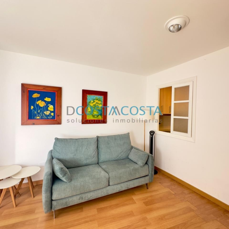 Apartamento exterior con terraza en plaza de Compostela, pleno centro de Vigo