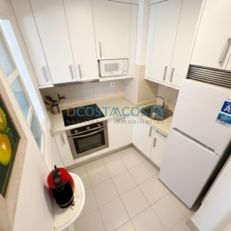 Apartamento exterior con terraza en plaza de Compostela, pleno centro de Vigo