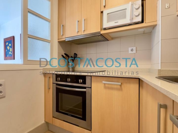 Apartamento exterior con terraza en plaza de Compostela, pleno centro de Vigo