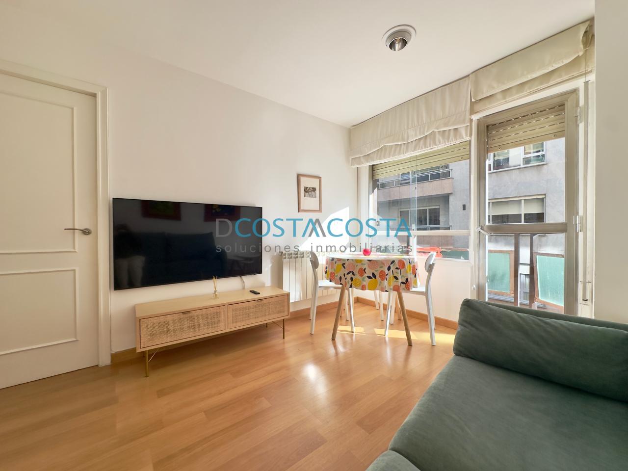 177134268496500169201_177132460741 Apartamento exterior con terraza en plaza de Compostela, pleno centro de Vigo