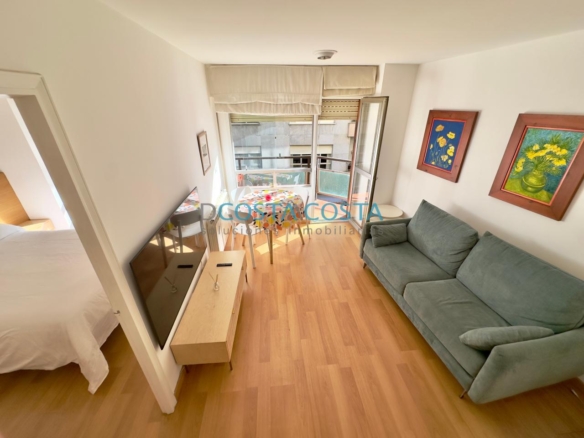 Apartamento exterior con terraza en plaza de Compostela, pleno centro de Vigo