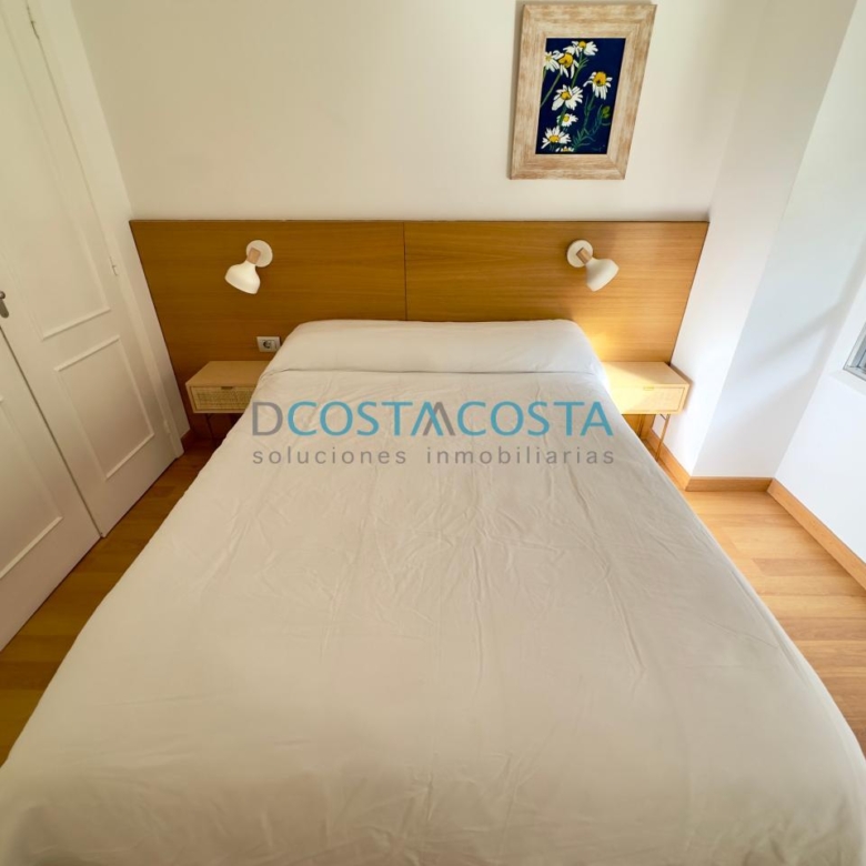Apartamento exterior con terraza en plaza de Compostela, pleno centro de Vigo