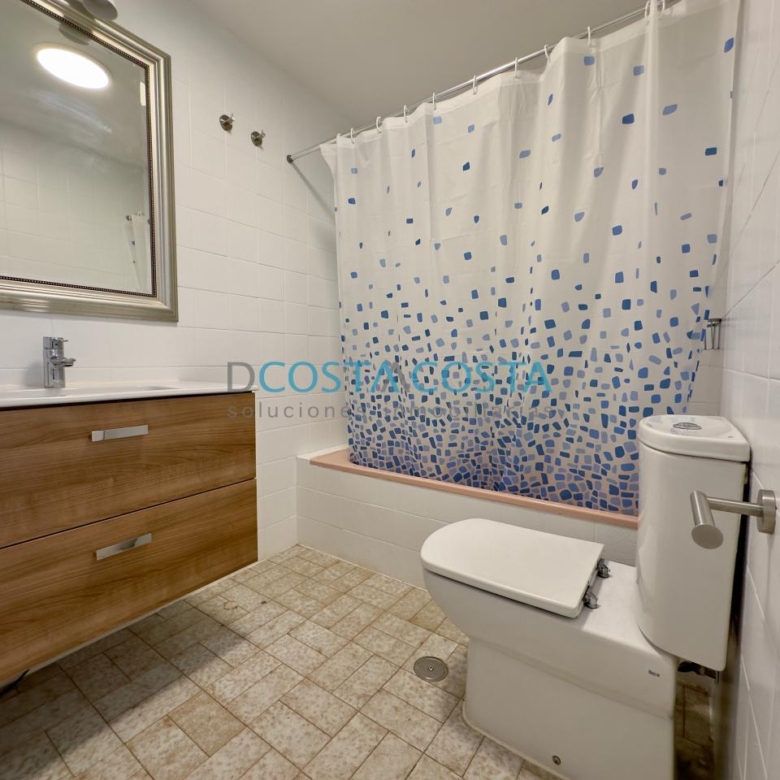 Apartamento exterior con terraza en plaza de Compostela, pleno centro de Vigo