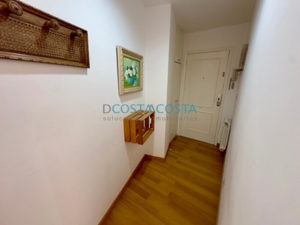Apartamento exterior con terraza en plaza de Compostela, pleno centro de Vigo