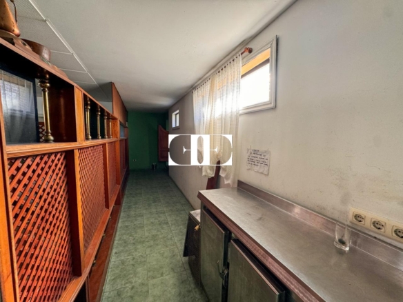Alquiler de local con licencia de hostelería frente a la playa – 300 m²- Hosteleria
