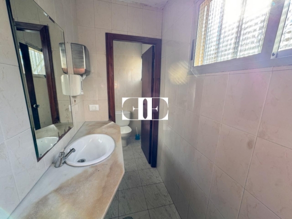 Alquiler de local con licencia de hostelería frente a la playa – 300 m²- Hosteleria