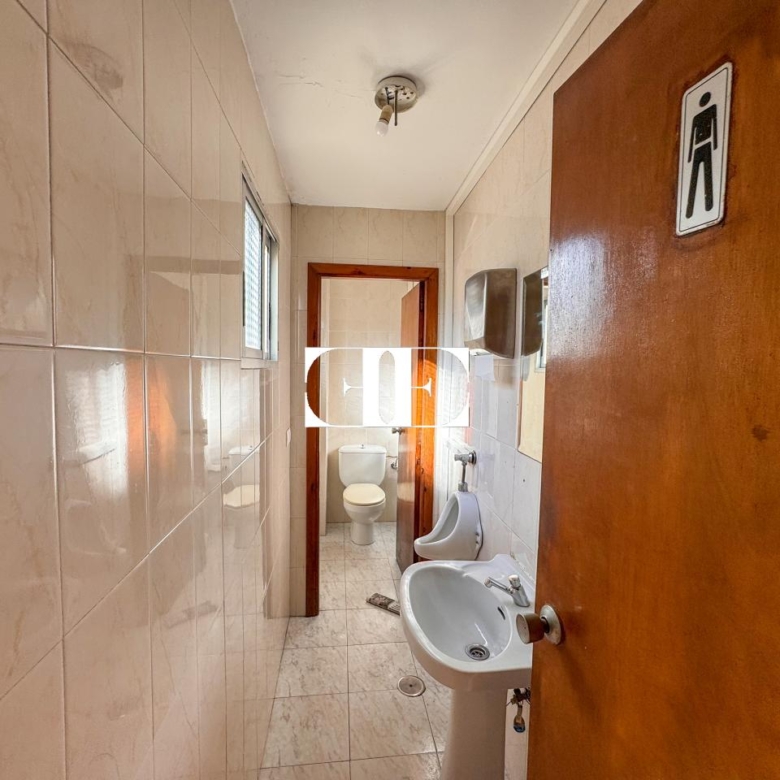 Alquiler de local con licencia de hostelería frente a la playa – 300 m²- Hosteleria