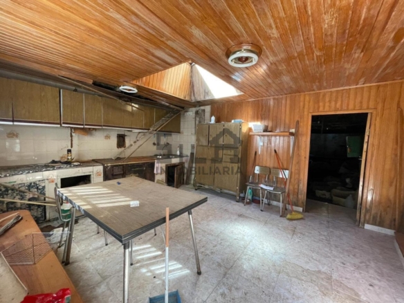 VENTA CASA EN QUINTELA DE LEIRADO