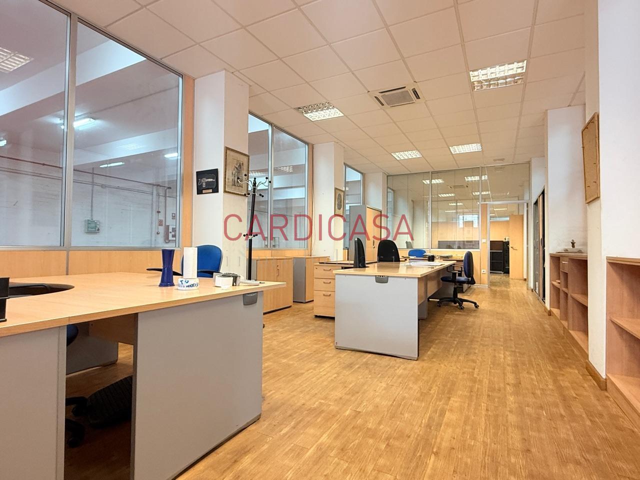 177184476127300028887_177159152276 Nave industrial en alquiler en Chapela – 900 m² en excelente estado