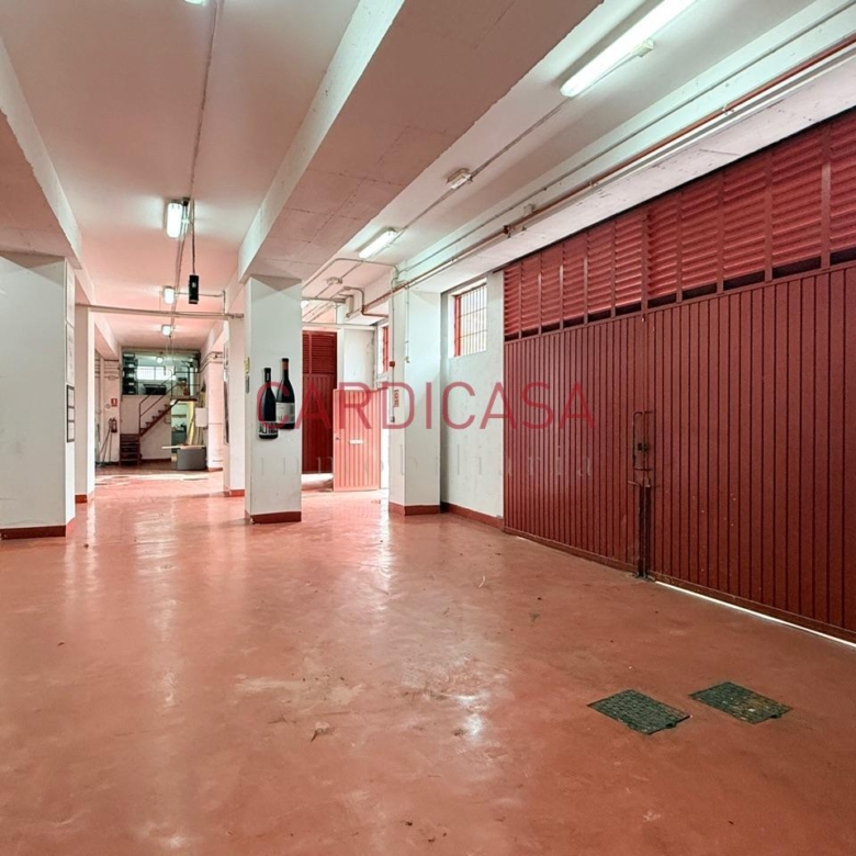 Nave industrial en alquiler en Chapela – 900 m² en excelente estado