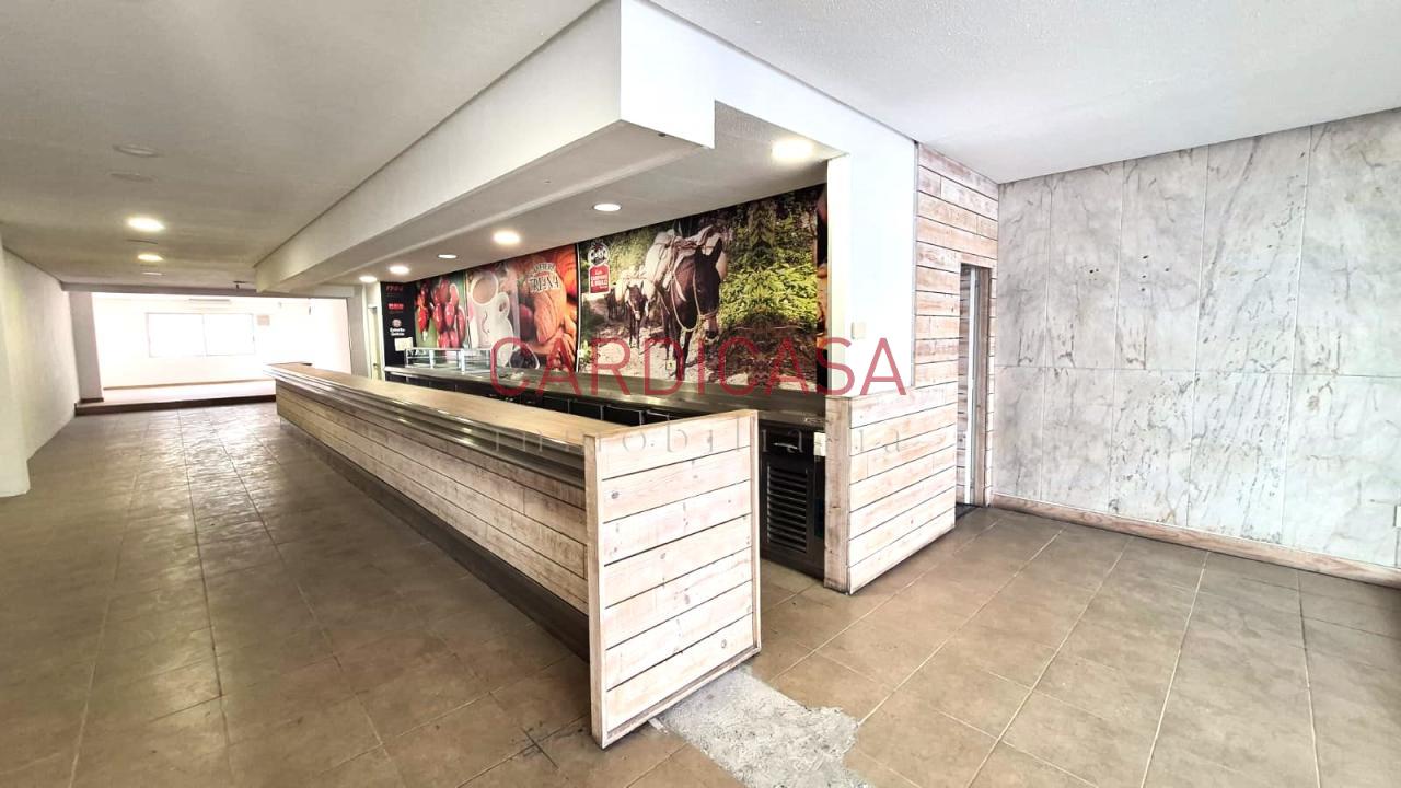 177219751462700028345_177219676590 Local Comercial en Vigo