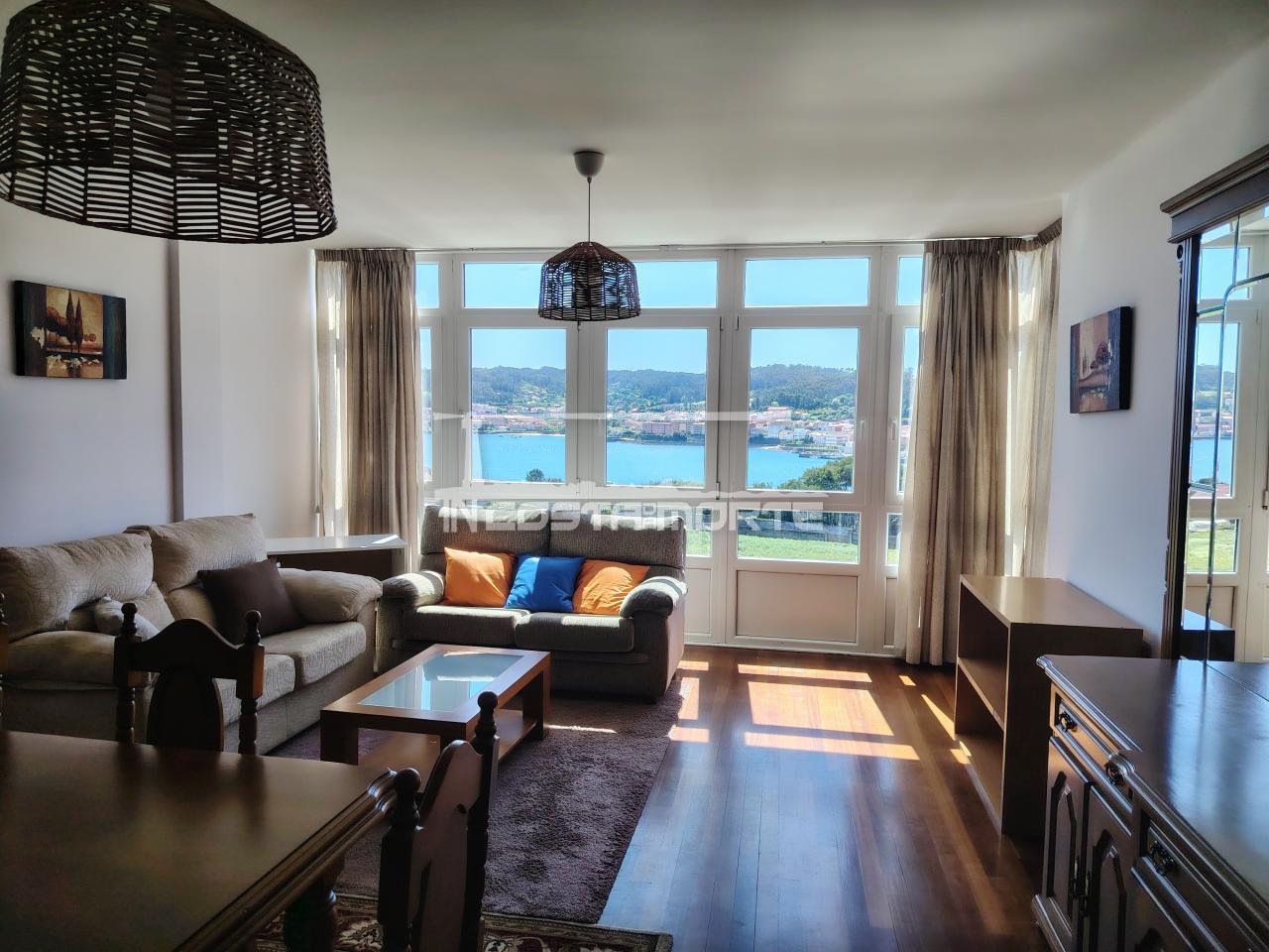 177262084774900162479_174540169143 Piso de 4 Dormitorios con Impresionantes Vistas al Mar – Cee (A Coruña)
