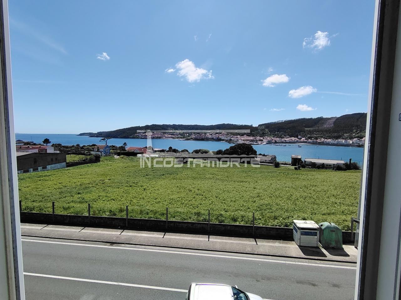 177262085059100162479_174540169688 Piso de 4 Dormitorios con Impresionantes Vistas al Mar – Cee (A Coruña)