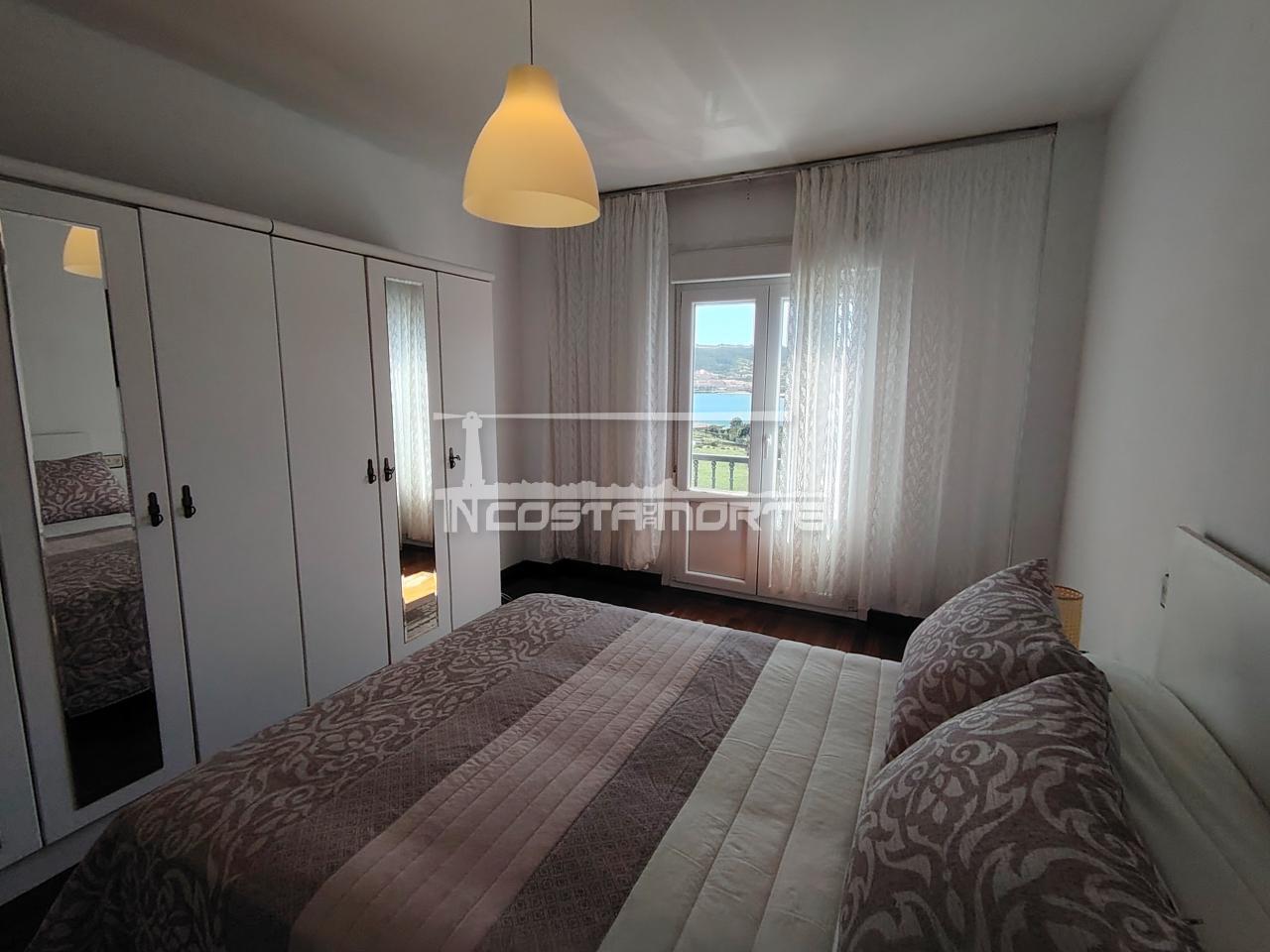 177262085543800162479_174540170322 Piso de 4 Dormitorios con Impresionantes Vistas al Mar – Cee (A Coruña)