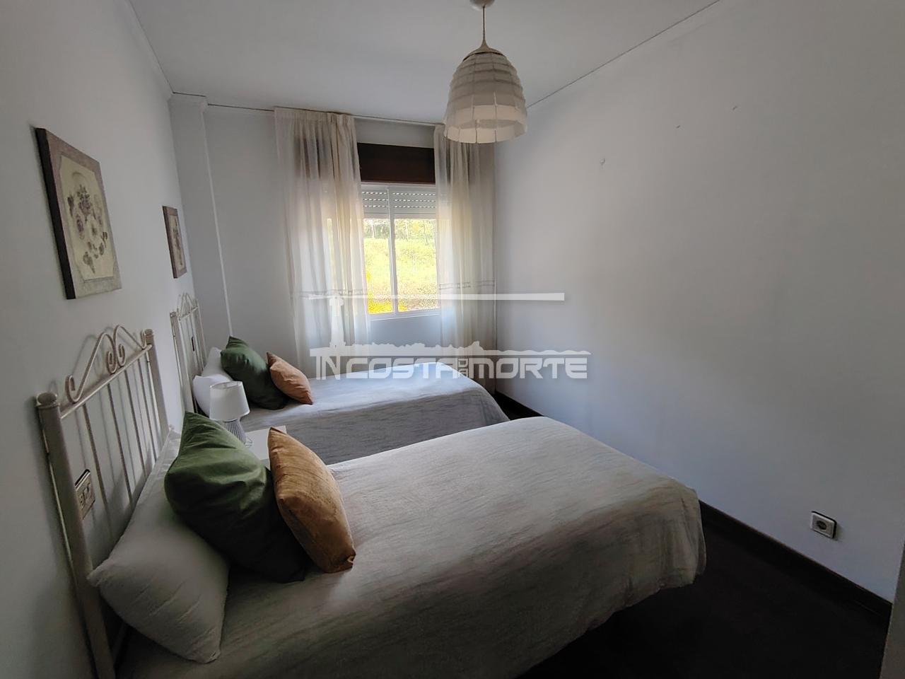 177262085789300162479_174540170596 Piso de 4 Dormitorios con Impresionantes Vistas al Mar – Cee (A Coruña)