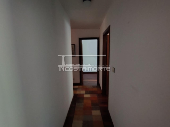 Piso de 4 Dormitorios con Impresionantes Vistas al Mar – Cee (A Coruña)