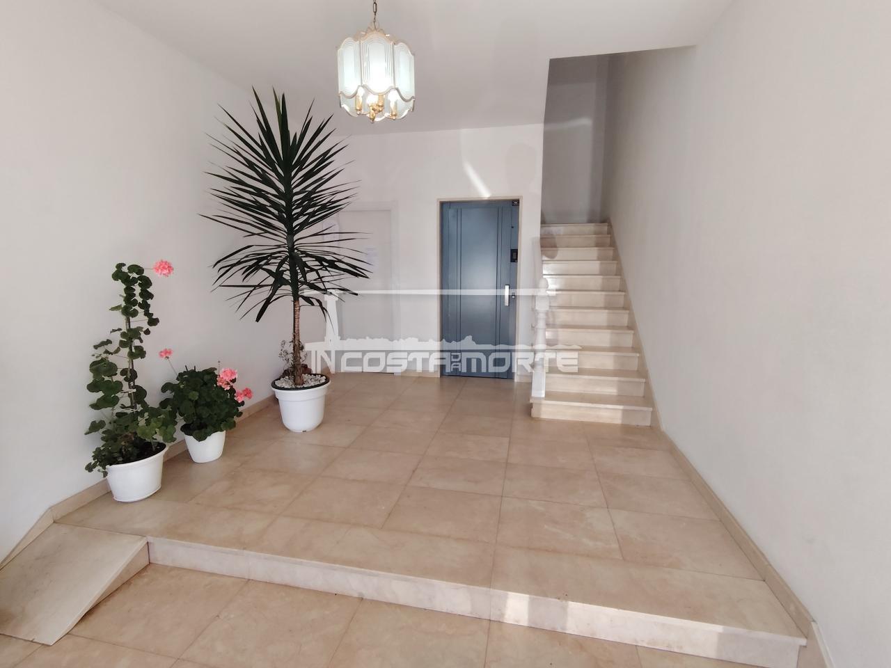 177262086412200162479_174540171463 Piso de 4 Dormitorios con Impresionantes Vistas al Mar – Cee (A Coruña)