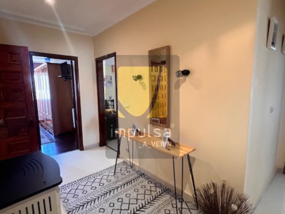 CASA CON NAVE, SÓTANO Y TERRENO