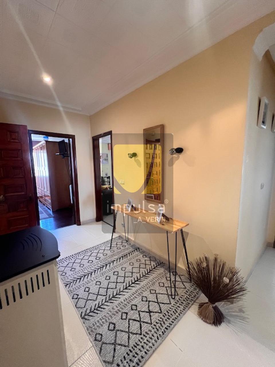 177272438168100043987_176103655052 CASA CON NAVE, SÓTANO Y TERRENO