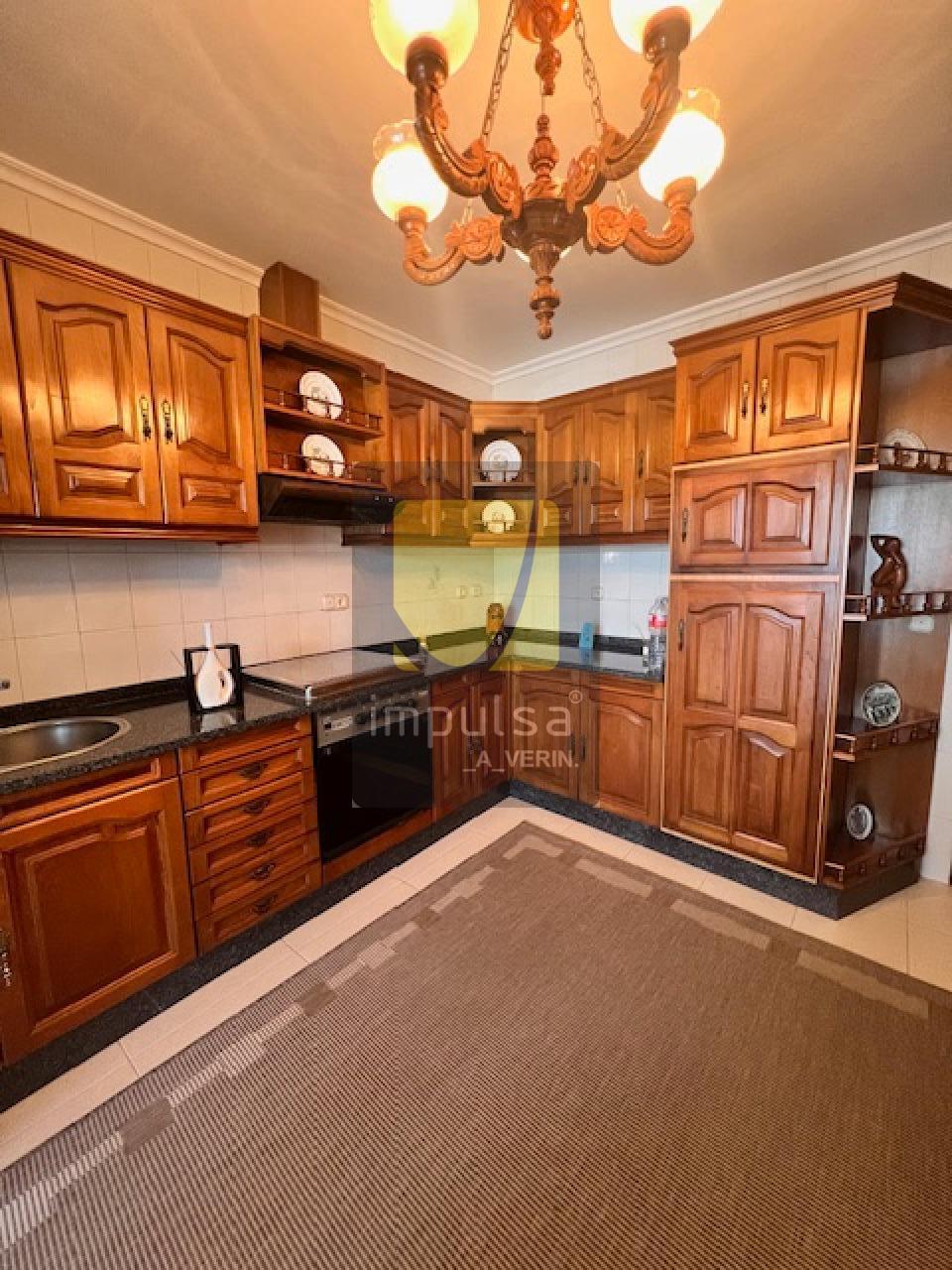 177272438288500043987_176103655136 CASA CON NAVE, SÓTANO Y TERRENO
