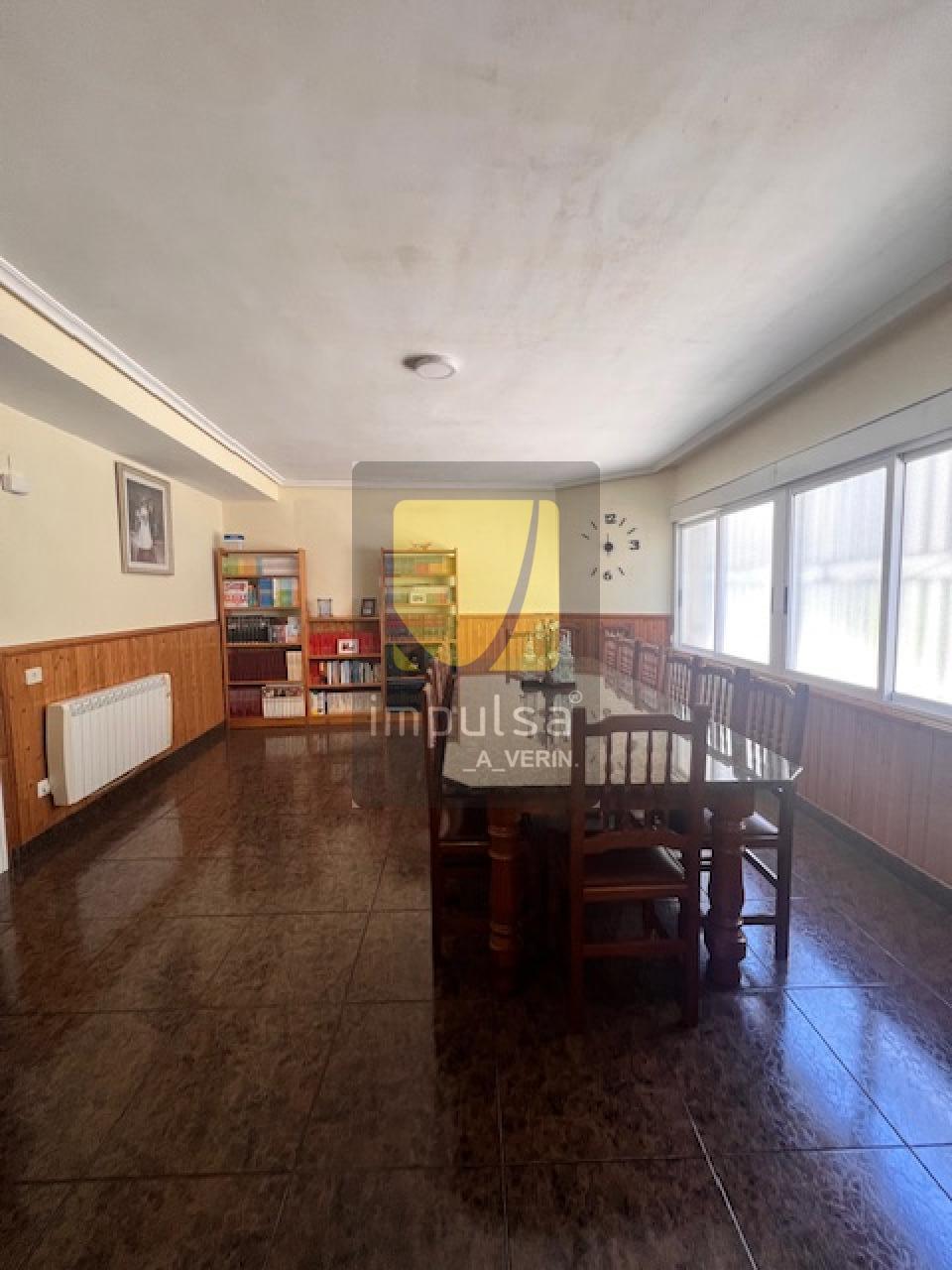 177272438771900043987_176103656071 CASA CON NAVE, SÓTANO Y TERRENO