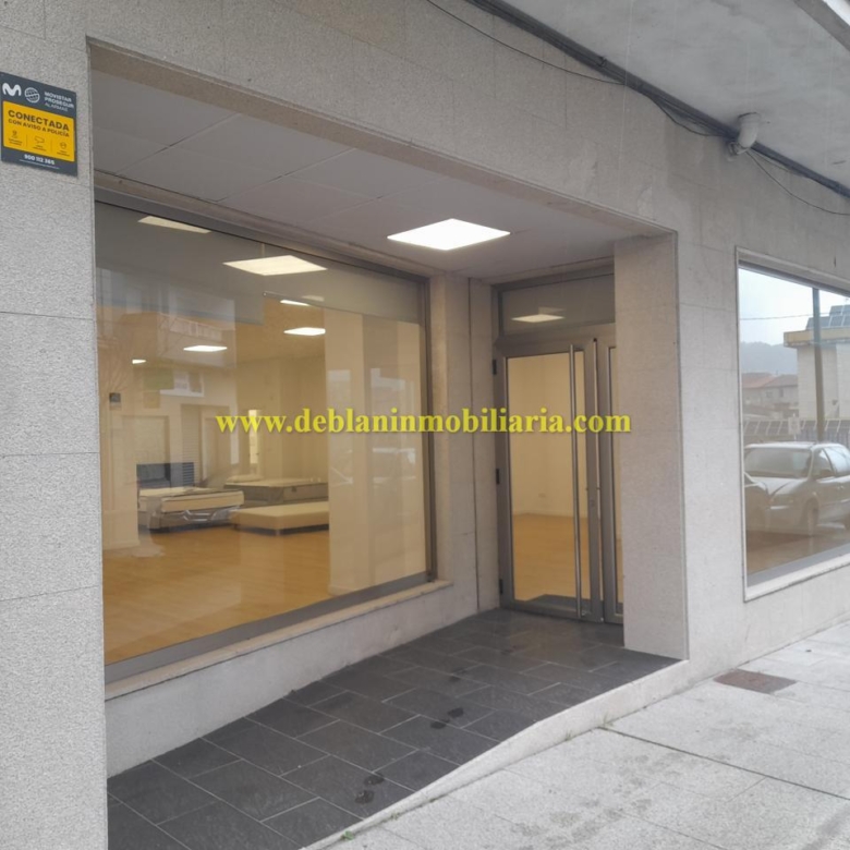 SE ALQUILA LOCAL COMERCIAL ACONDICIONADO  EN TUI
